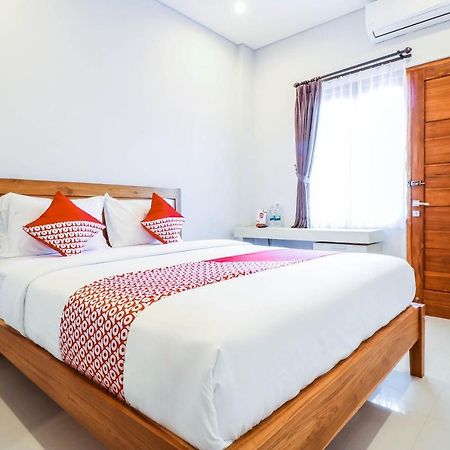 Oyo 1200 Kencana Residence جيمباران المظهر الخارجي الصورة