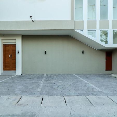 Oyo 1200 Kencana Residence جيمباران المظهر الخارجي الصورة