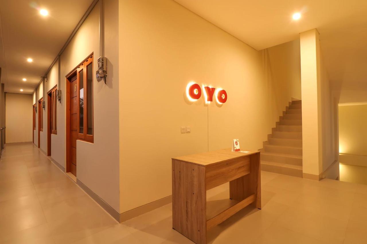 Oyo 1200 Kencana Residence جيمباران المظهر الخارجي الصورة
