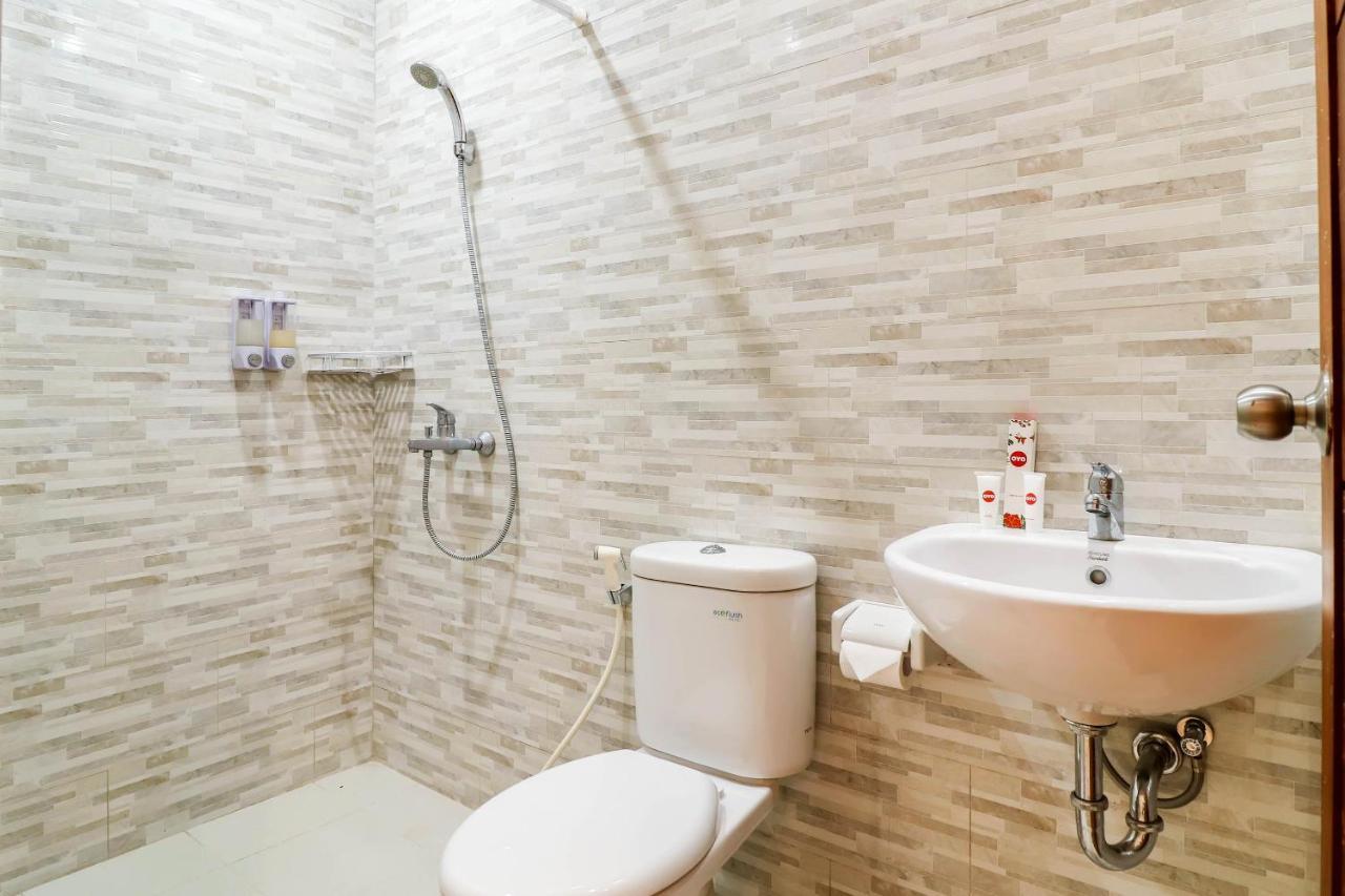 Oyo 1200 Kencana Residence جيمباران المظهر الخارجي الصورة