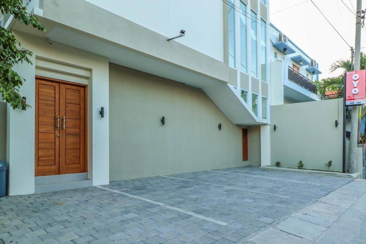 Oyo 1200 Kencana Residence جيمباران المظهر الخارجي الصورة